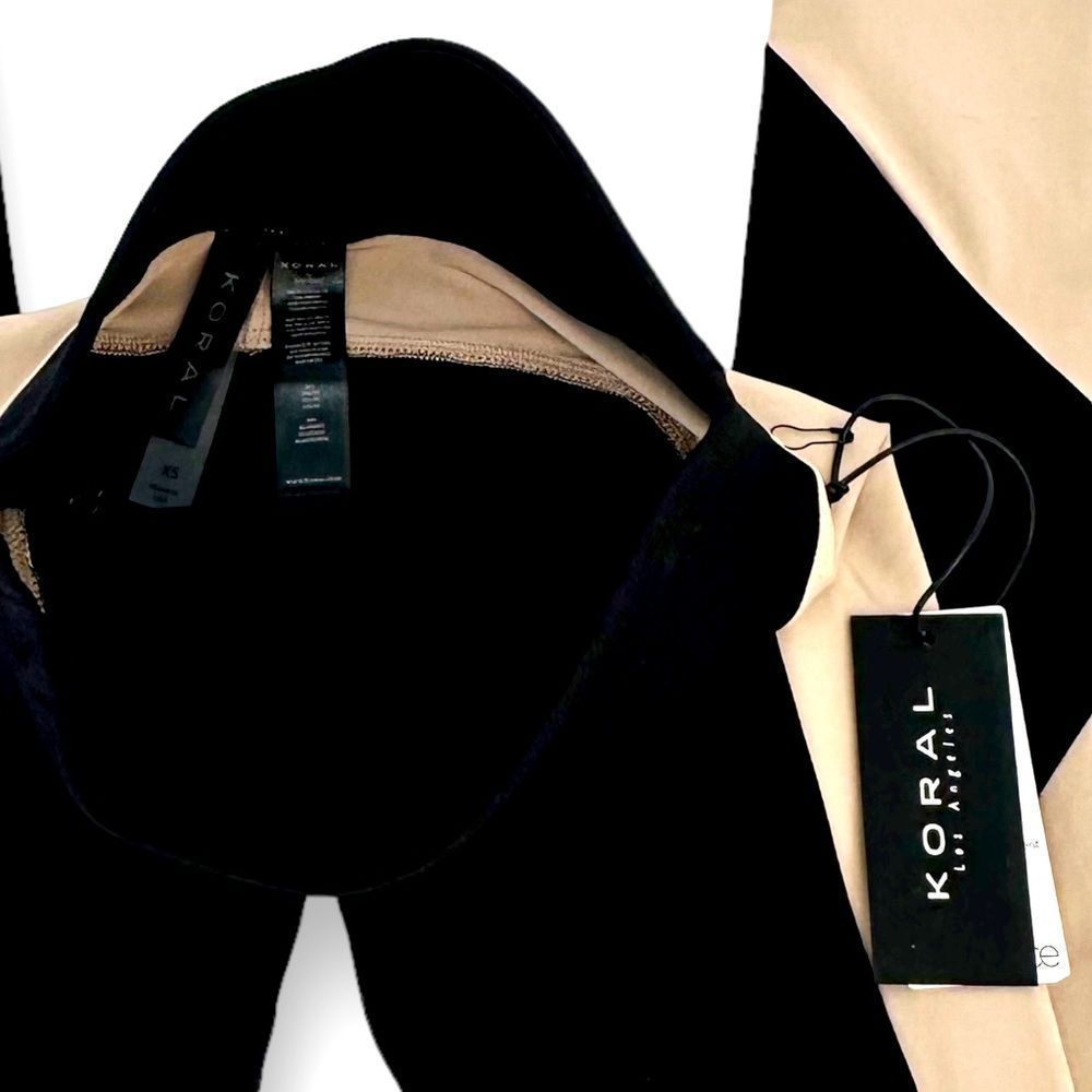 KORAL Mid-Rise Curve Crop Legging NWT - size XS - Picture 4 of 5
